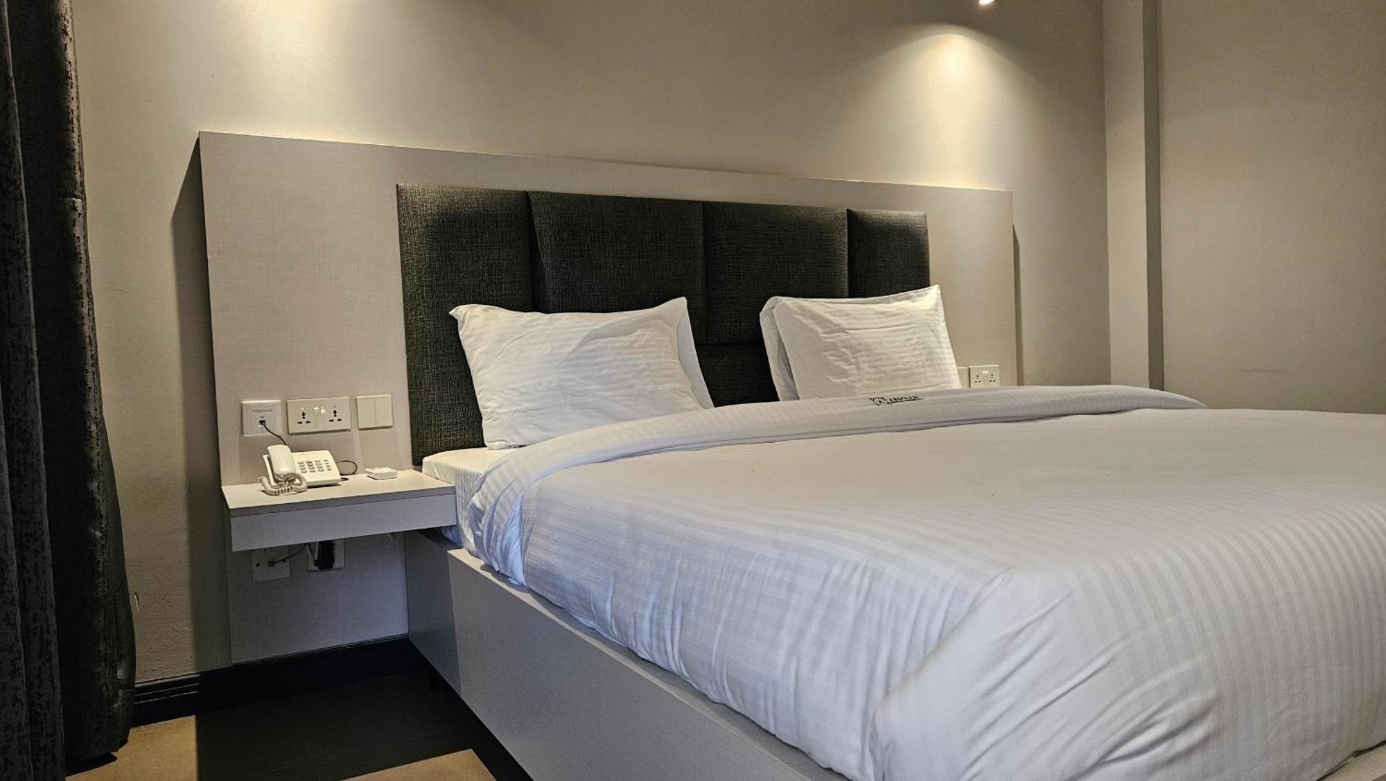 The Ivory Hotel Найроби Екстериор снимка